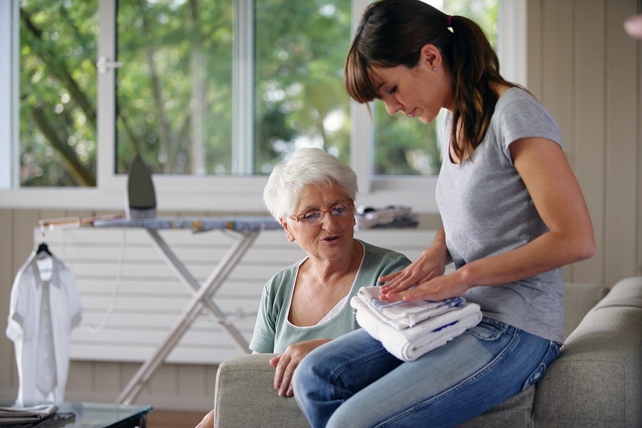 Encouraging Seniors to Tackle Spring Cleaning with Companion Care at Home